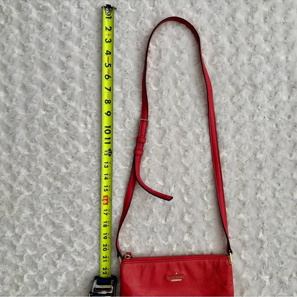 Kate Spade Coral Pink Leila Crossbody Bag/Striped Interior/Adjustable Strap - Picture 11 of 11